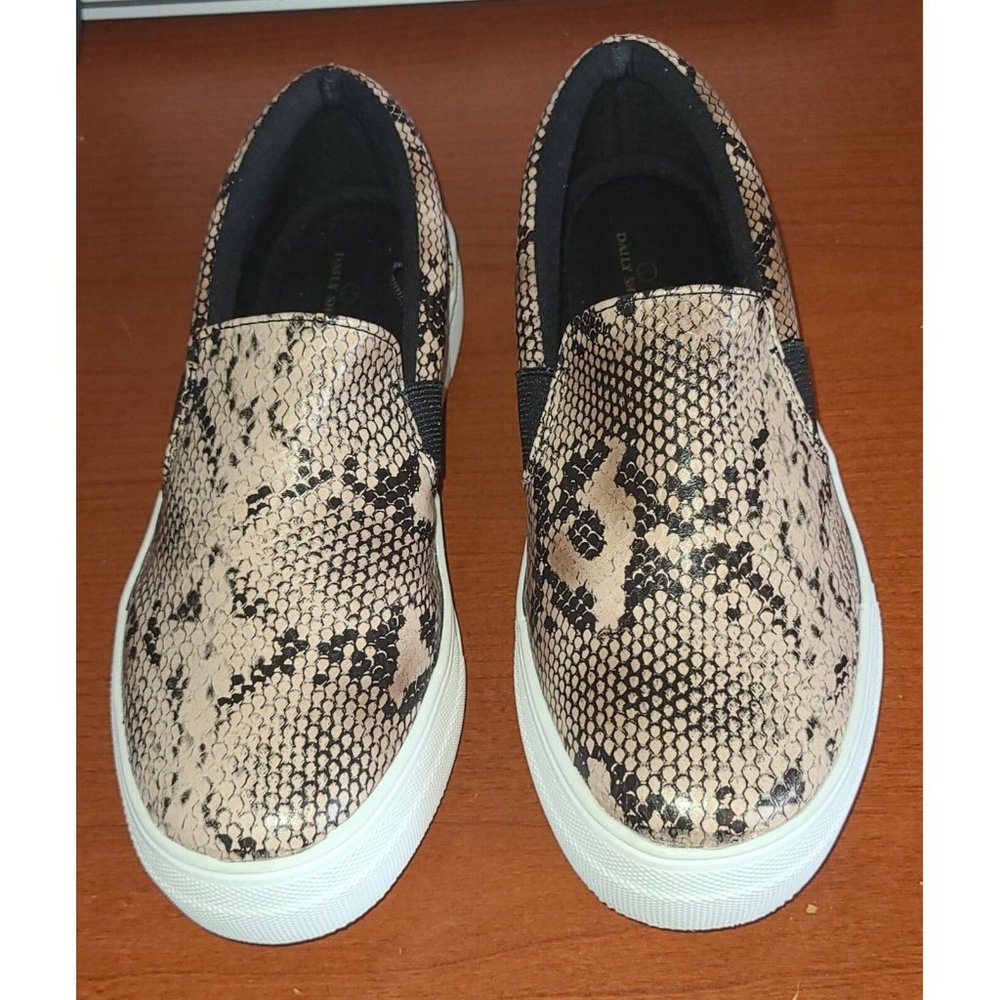 Daily Shoes Platform Slide On Sneakers Size 6.5 Faux Python Women's